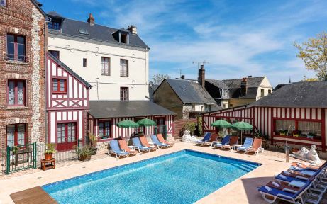 swimming-pool-hotel-ecrin-honfleur